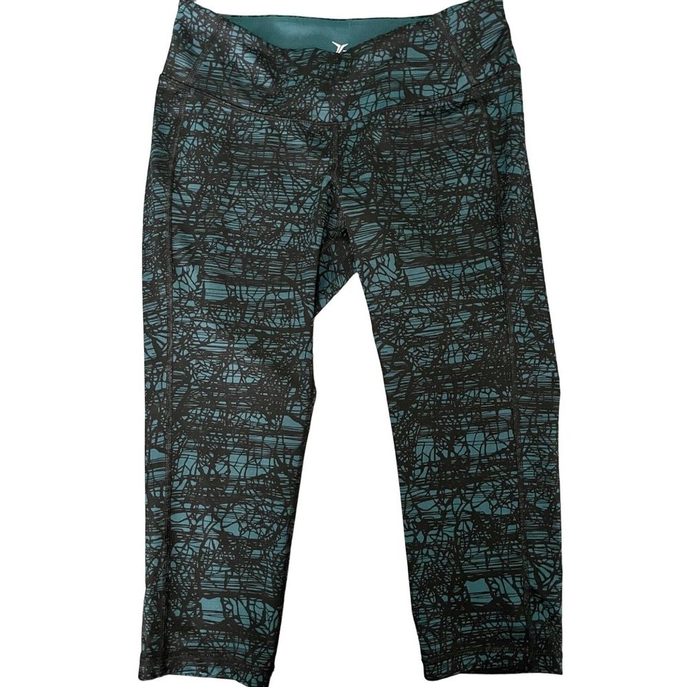 Lot of 4 workout gym running capris crop pants - New Balance Old Navy Balance Co